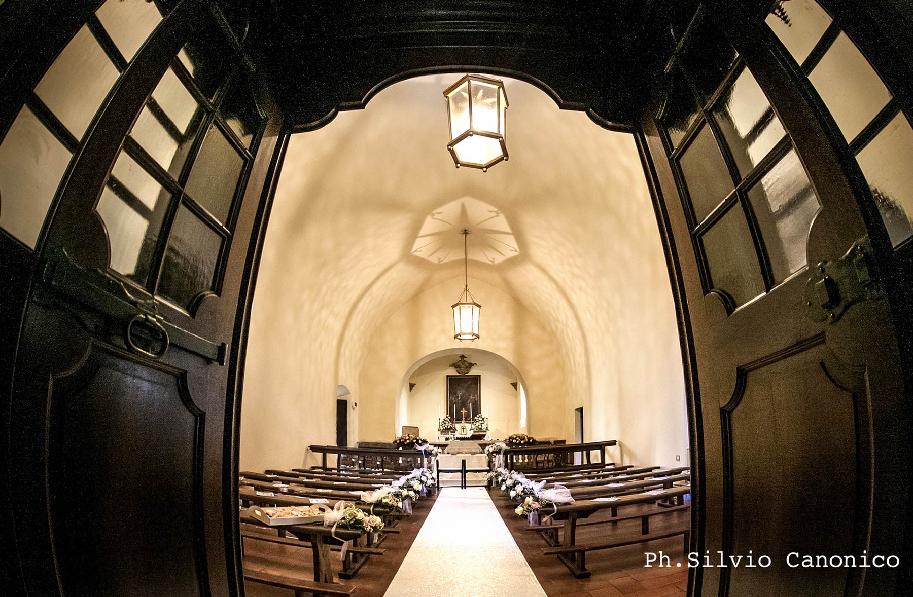 Villa con cappella privata per cerimonie di matrimonio